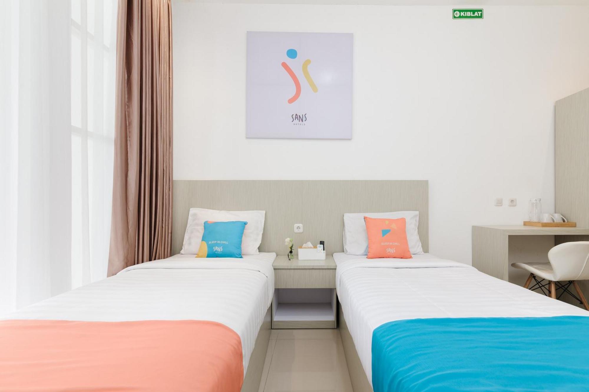 Sans Hotel La Vida Malang Ngadipuro Extérieur photo